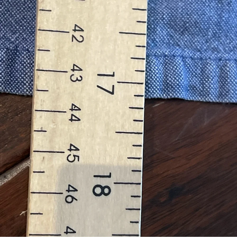 Crate & Barrel blue cloth napkins 4